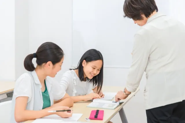 塾講師などのプロに相談する